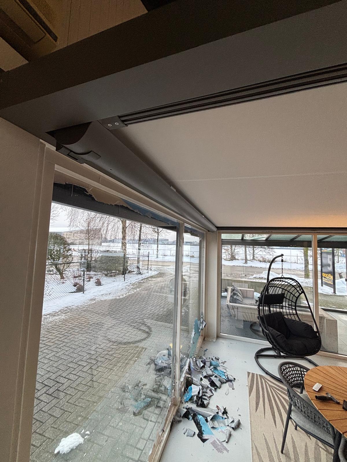 Kroezon showroom deals 70270747-f010-4cdc-81bc-af51b1e5a23c